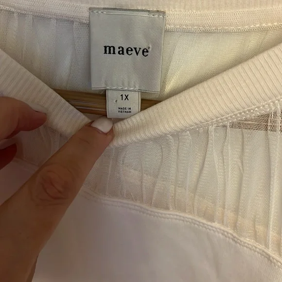 Maeve Anthropologie Long-Sleeve Off-The-Shoulder Sheer Top - Picture 9 of 16